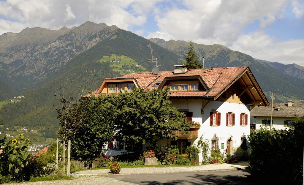 Krebishof Agriturismo Schenna Buitenkant foto